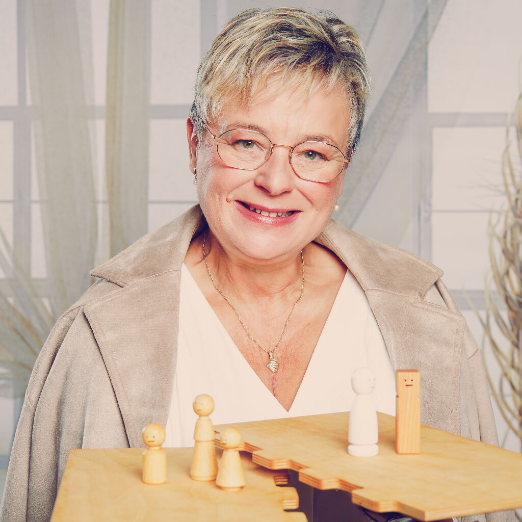 Sabine Schwarz - HP Psych & Pers.Coach, Paartherapie, Burnout,Mobbingb. Reiki-Lehrerin,