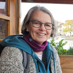 Stephanie Schneider - Mediale Sitzungen & Mensch - Begegnung - Gespräch