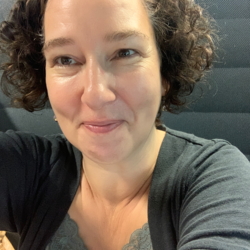 Mira Nonhoff - Sexualtherapie, Coaching & Kurse für Frauen