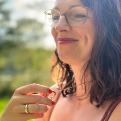 Tanja Rüdiger - Yogalehrerin, Theta Healerin,  Coach Into Beeing i.A.