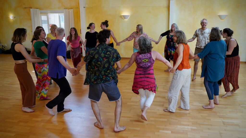 BIODANZA - offene Sonntags-Vivencia BIODANZA - offene Sonntags-Vivencia