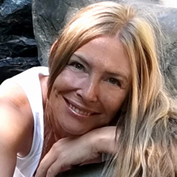 Kay & Chris Wedell - Autor*in, Wegbereiter*in, goldene Begleiter*innen ins Sein