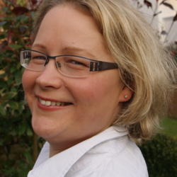 Julia Thieme - Heilpraktikerin, Kinderkrankenschwester