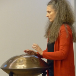 Anja Baunach - Qigong & Klang