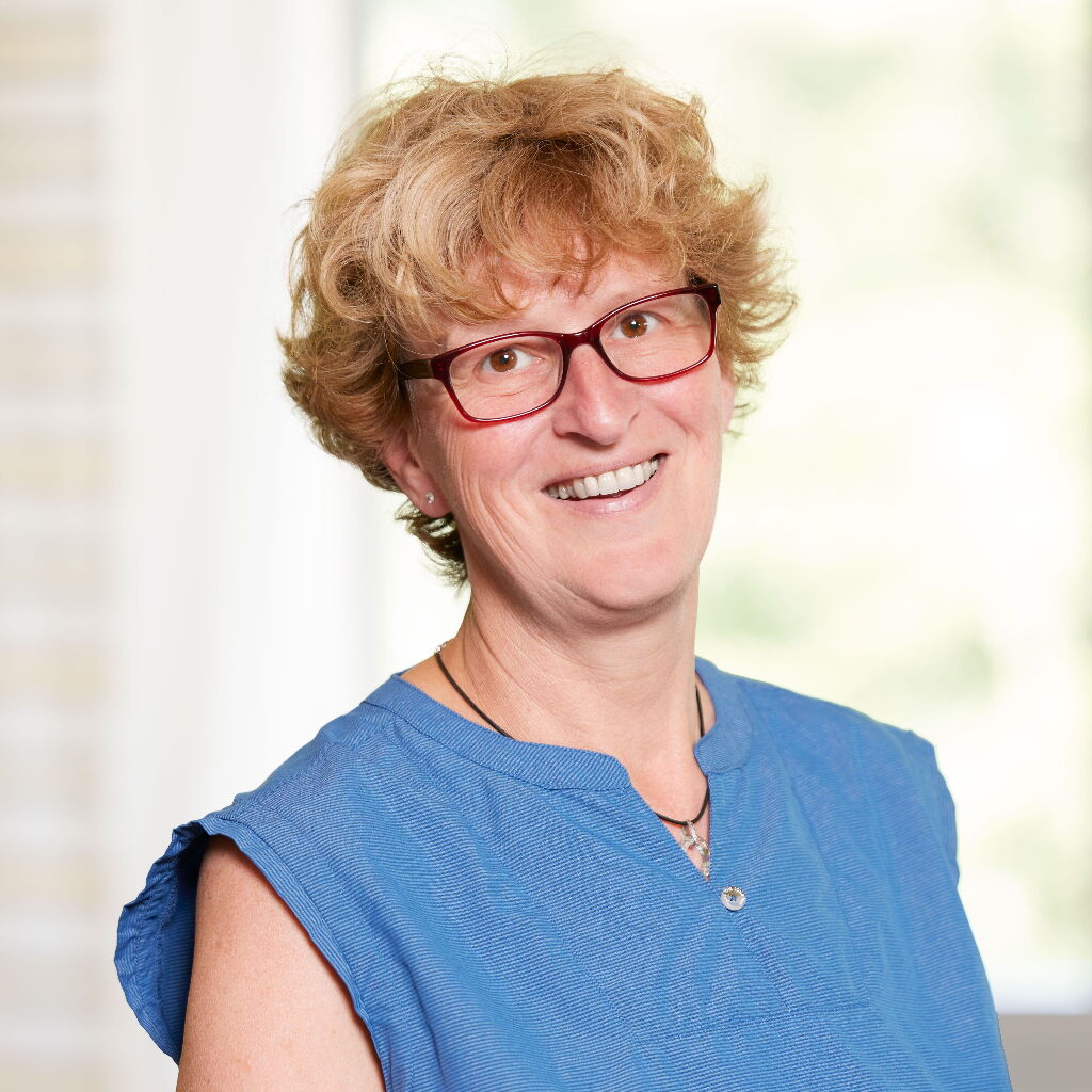 Steffi Rohrmann - Diplom Sozialpädagogin - Systemische Beraterin - Coach für Stressmanagement Steffi Rohrmann - Diplom Sozialpädagogin - Systemische Beraterin - Coach für Stressmanagement
